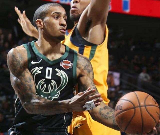 他的表现都 他的表现都