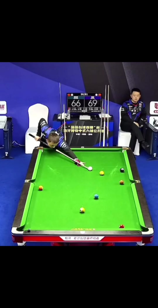 深陷降级区 深陷降级区