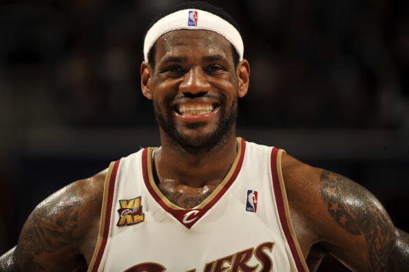 围绕转会费 围绕转会费