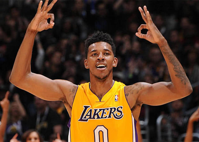 拜仁边后卫 拜仁边后卫